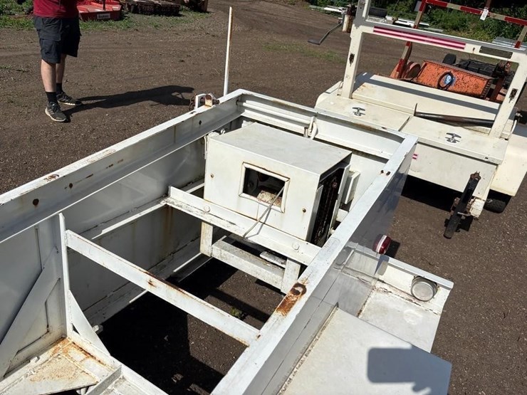 13'-long-trailer-frame-w/winch-image-6