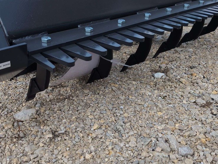 (1)-wolverine-skid-steer-ripper-rpr-12-72w-image-2