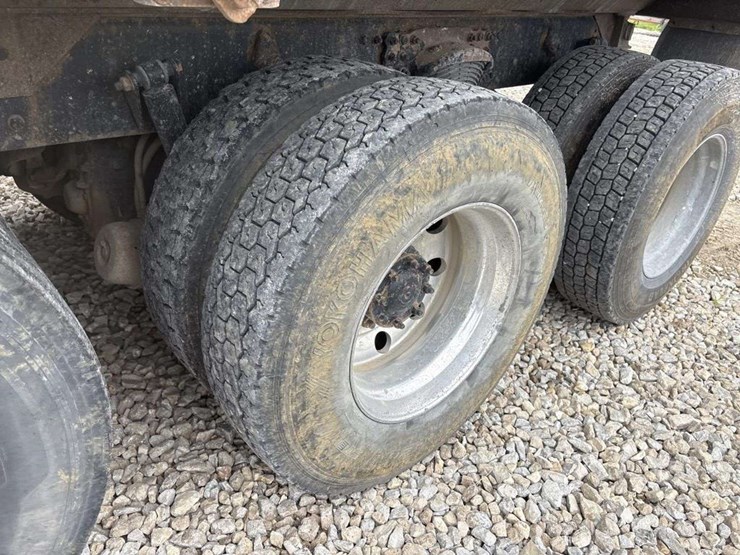 2018-western-star-4700-image-10
