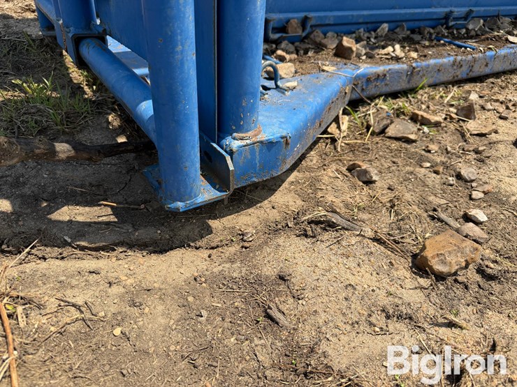 priefert-squeeze-chute-image-9