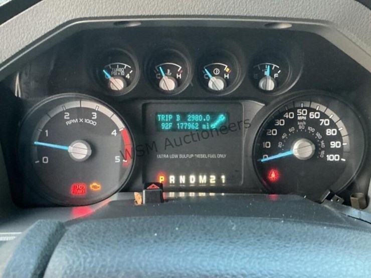2012-ford-f550-image-22