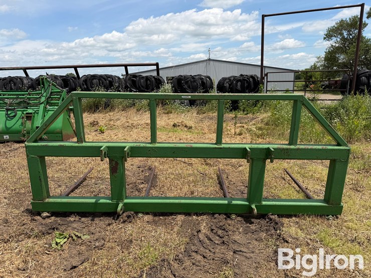 loader-bale-spears-image-6