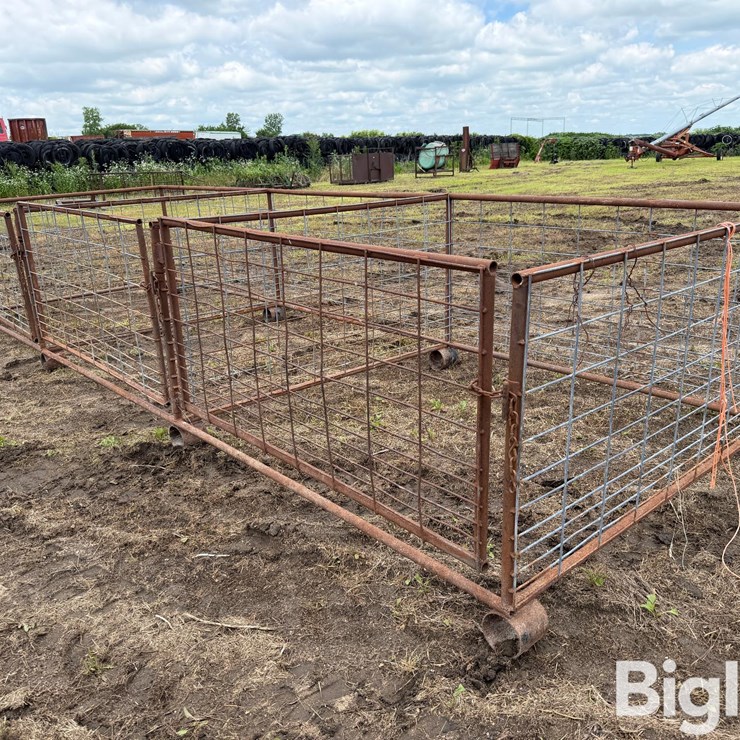 Small Livestock Pens