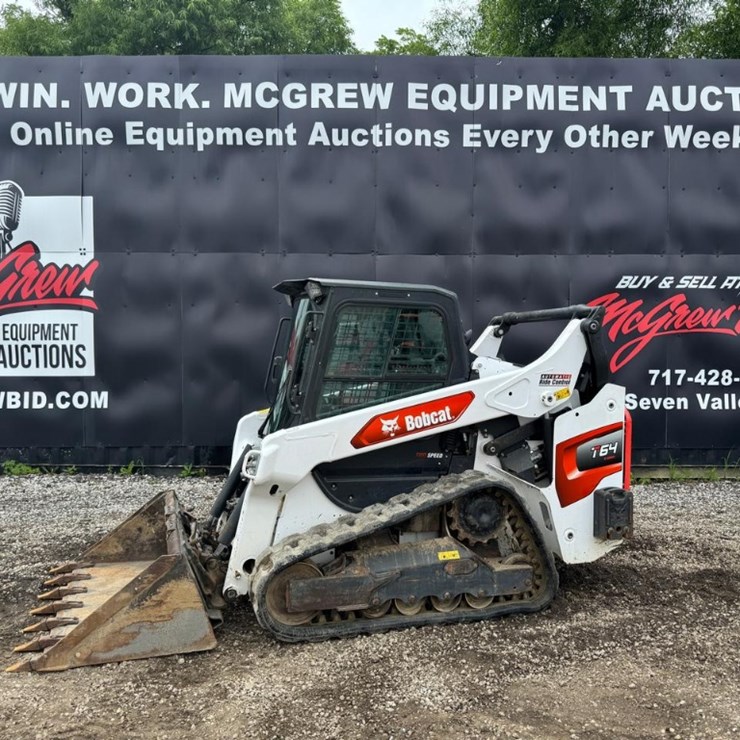 2021 BOBCAT T64