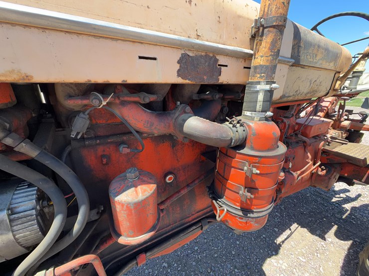 1958-case-801-b-tractor-image-20