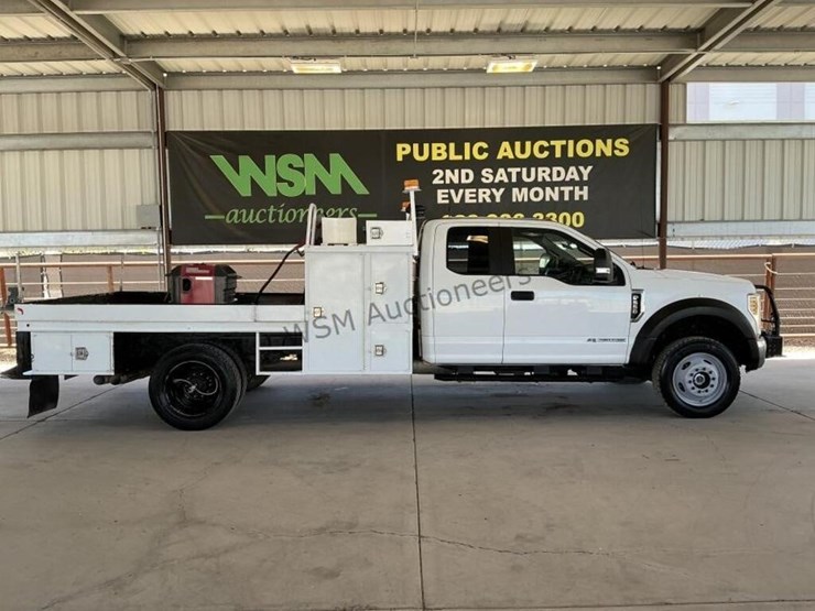 2019-ford-f550-image-1