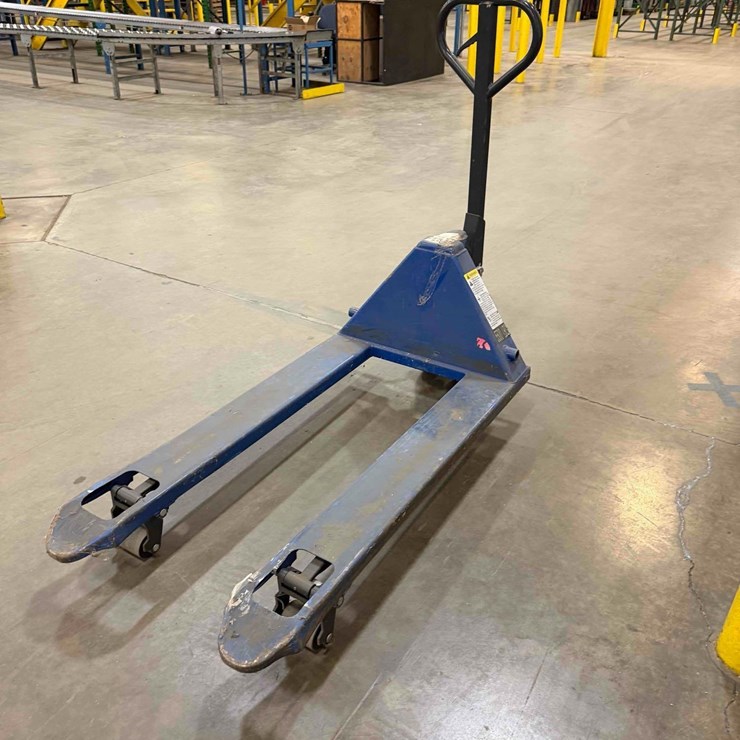 Manual Pallet Jack