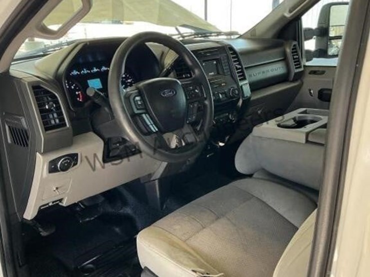 2017-ford-f250-image-24