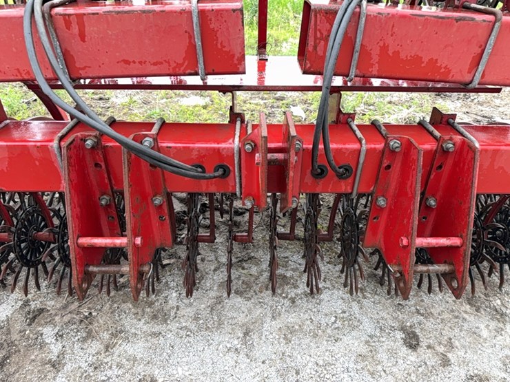 case-ih-181-image-11