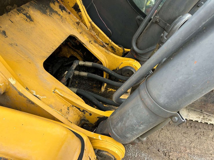 2006-deere-350d-lc-image-31