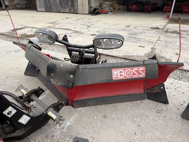 boss-8ft2in-power-v-snow-plow-w/-12in-extensions-image-1