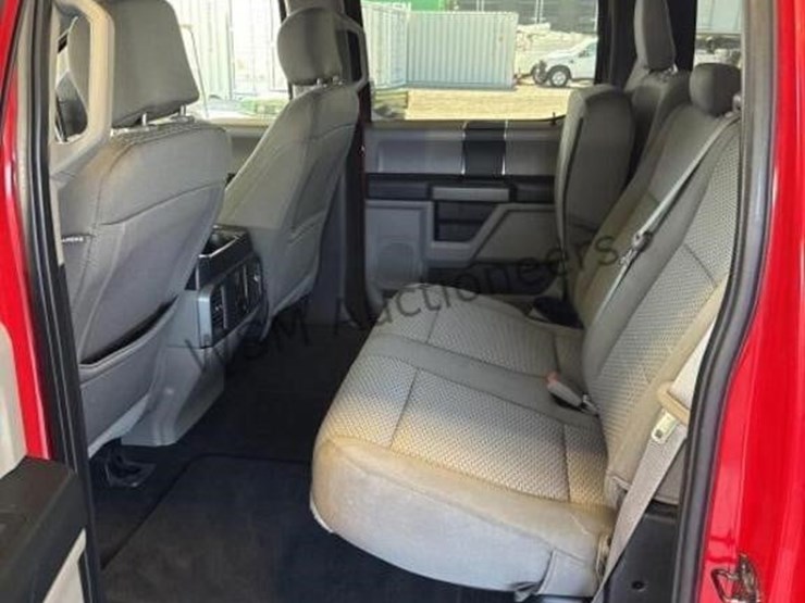 2019-ford-f150-image-25