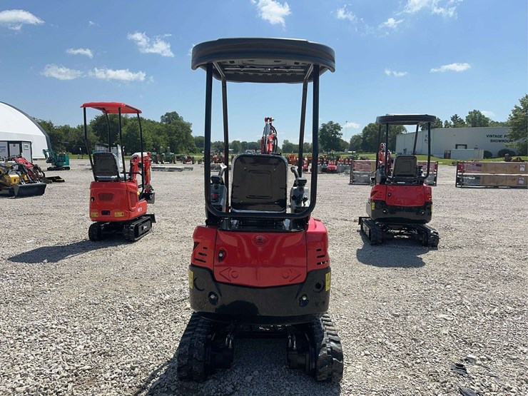 2026-sdline-sdee22-mini-excavator-image-4