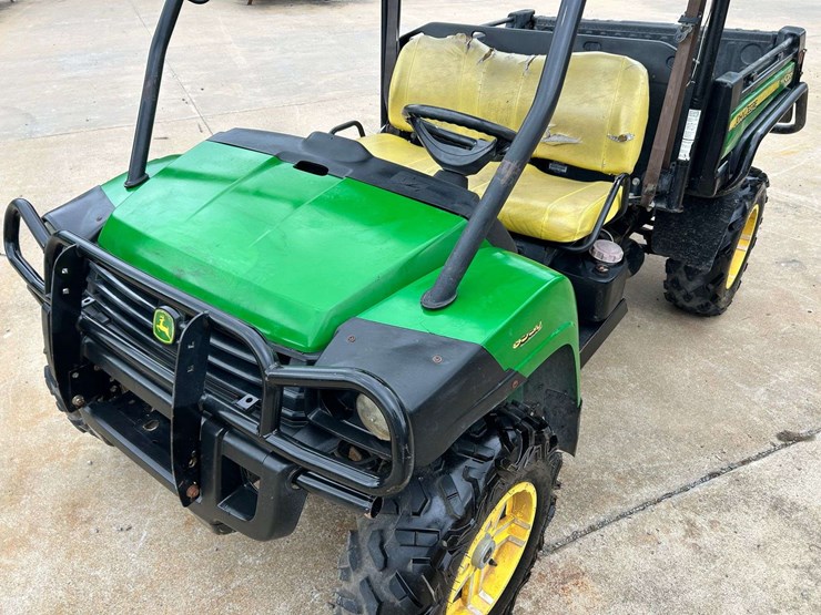 2011-john-deere-gator-image-7