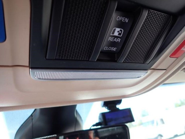 2022-dodge-ram-5500-image-28