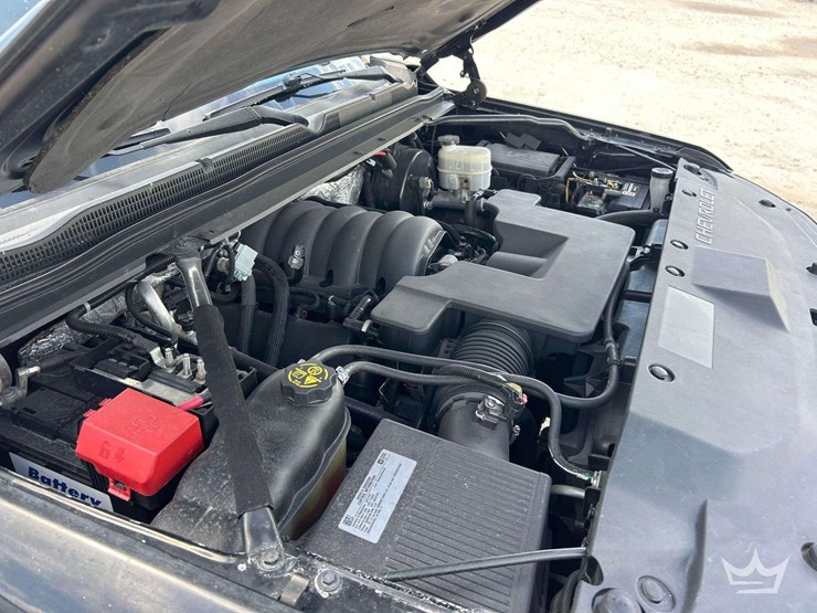 2016-chevrolet-tahoe-image-9