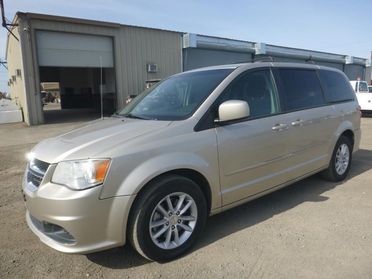 2014-dodge-grand-caravan-image-1
