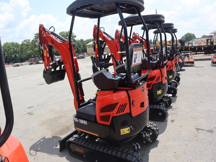 tpm-18hh-mini-excavator-image-5
