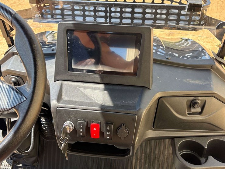 2026-sdlanch-street-legal-6-seater-golf-cart-w/-on-board-charger-image-16
