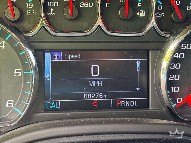 2018-chevrolet-tahoe-image-32