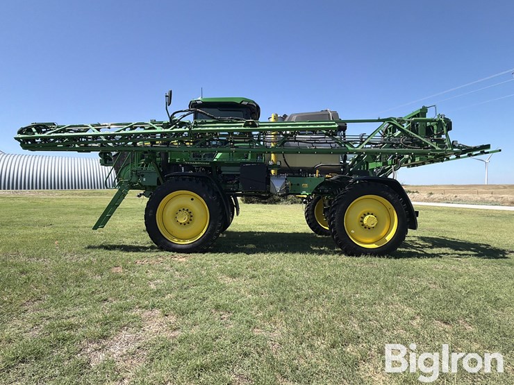 2024-john-deere-412r-image-8