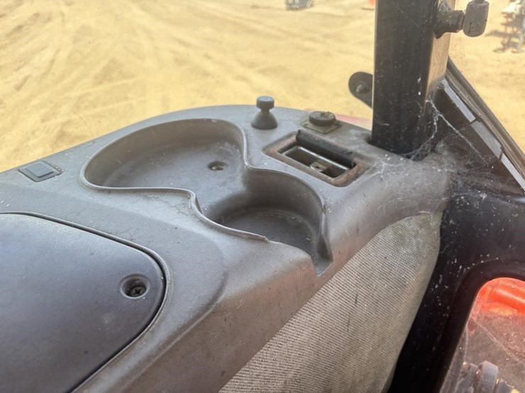 john-deere-5220-image-45
