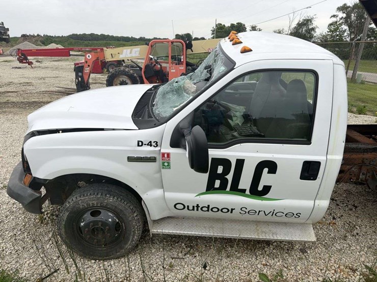 2005-ford-f350-image-14