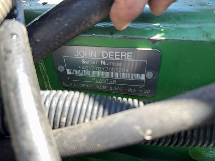 john-deere-1770-image-46