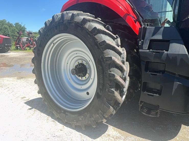 2020-case-ih-magnum-340-image-20