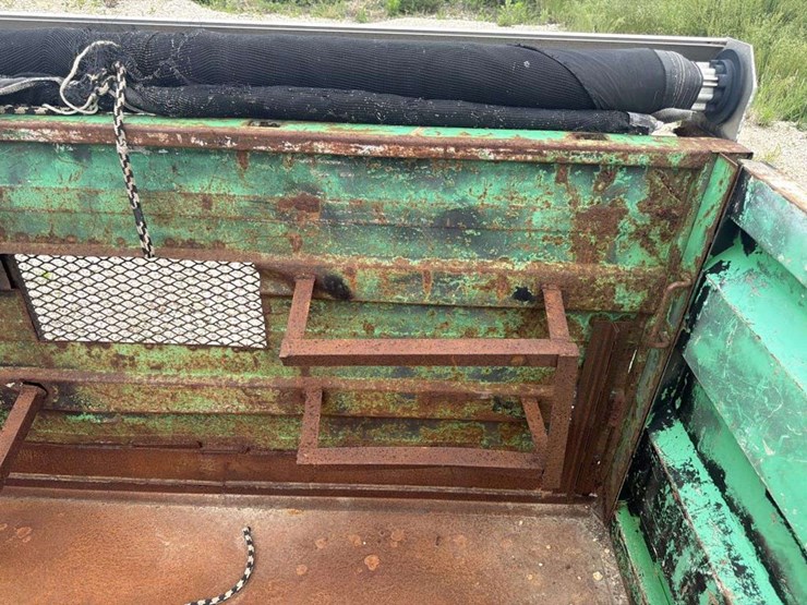 dump-truck-bed-image-12