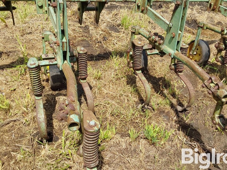 john-deere-6r30"-crop-cultivator-image-18
