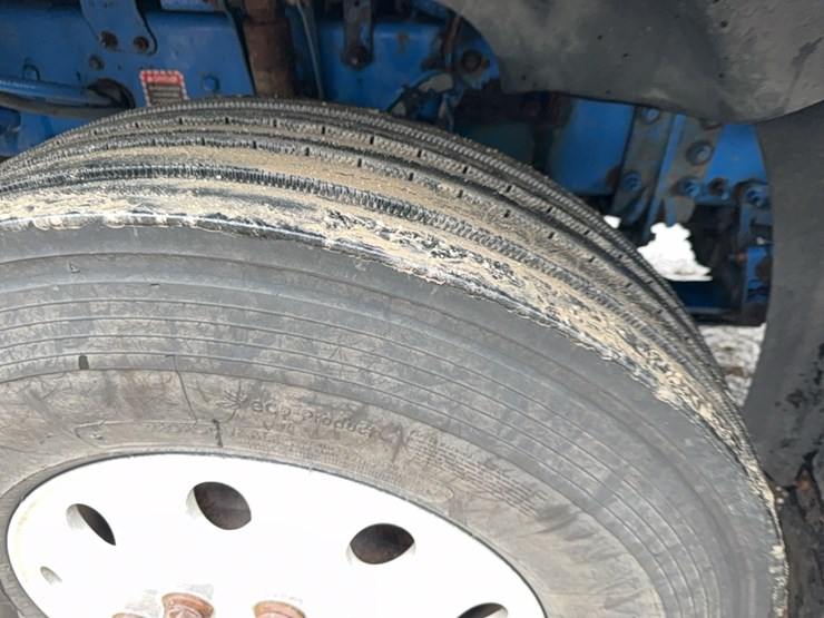 2012-mack-cxu613-image-24
