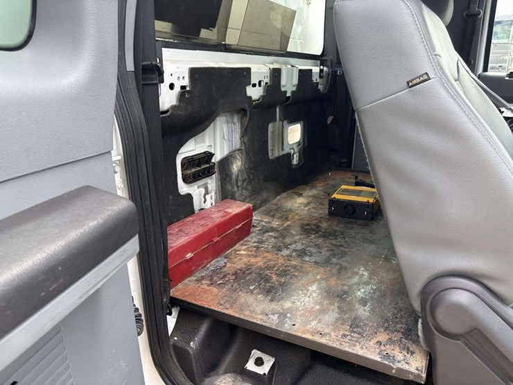 2016-ford-f450-image-24