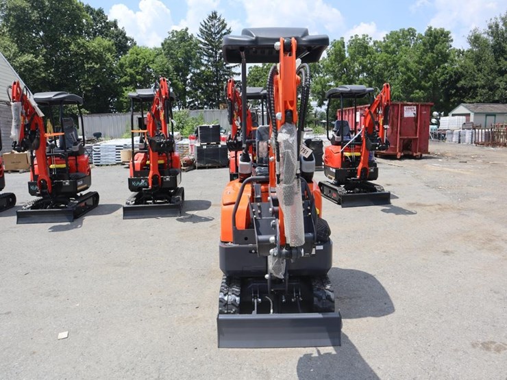 atspower-me18-mini-excavator-image-2