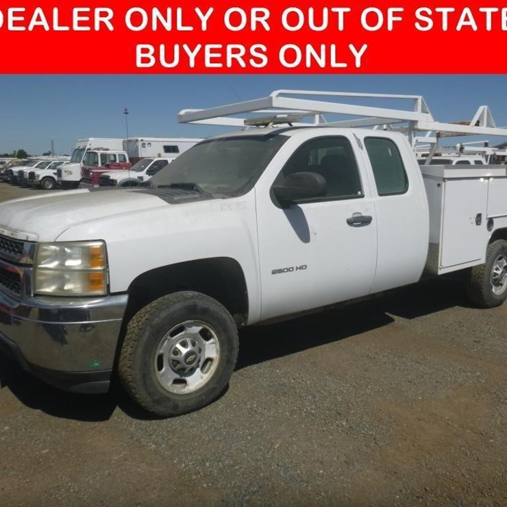2011 CHEVROLET 2500