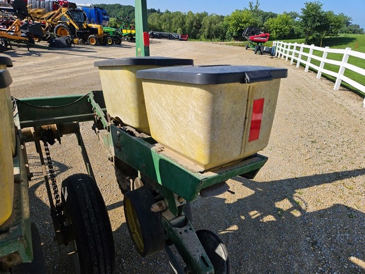 john-deere-7000-image-24