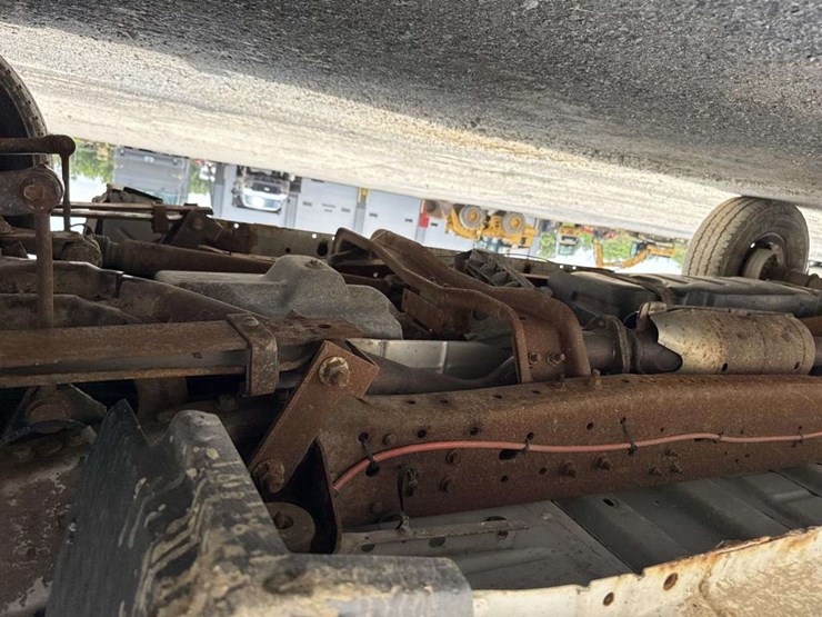 1999-ford-f250-image-16