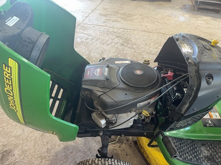 john-deere-l120-image-17