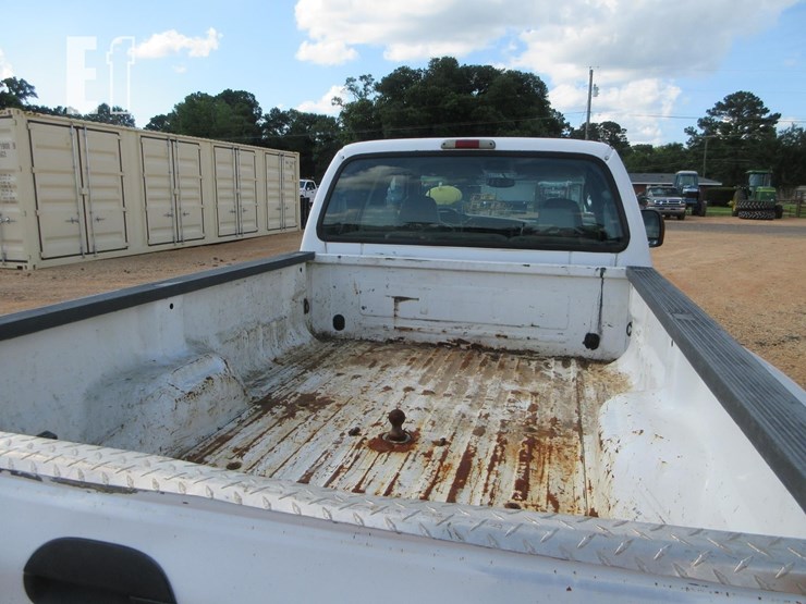2005-ford-f350-sd-lariat-image-4