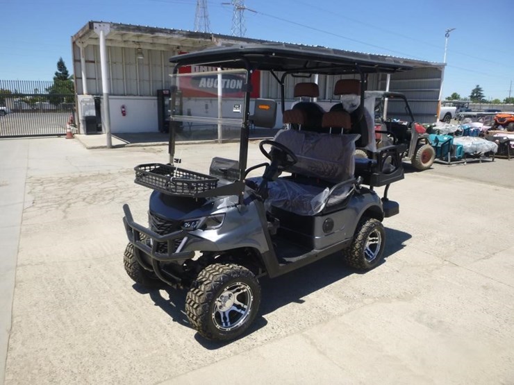 electric-golf-cart-image-1