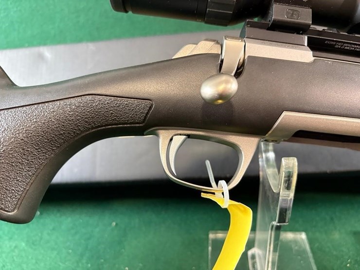 browning-x-bolt-6.5-creedmoor-rifle-image-10