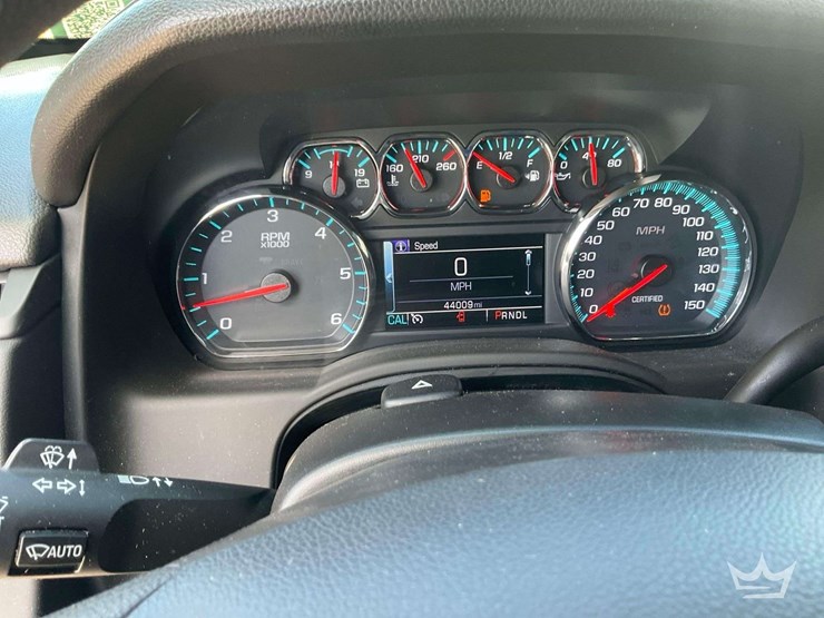 2018-chevrolet-tahoe-image-13