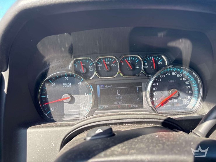 2018-chevrolet-tahoe-image-9