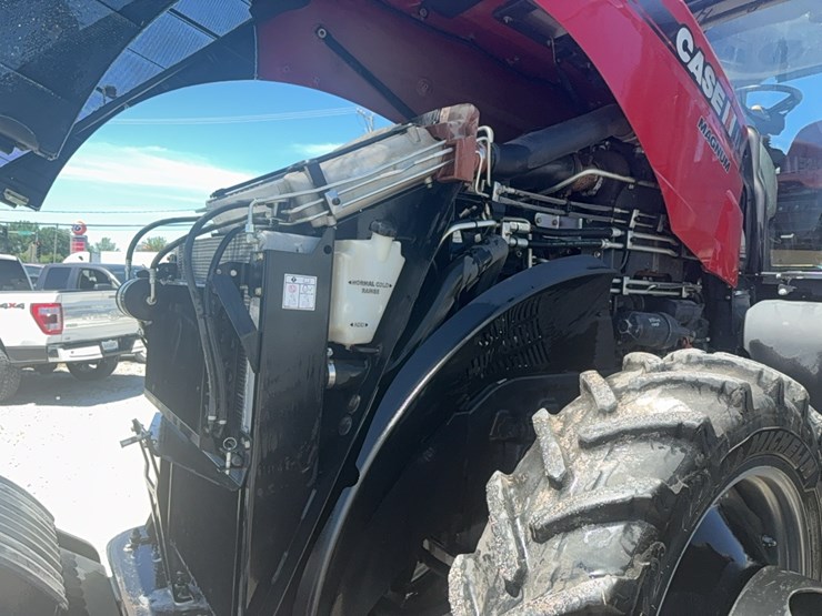 2020-case-ih-magnum-340-image-30