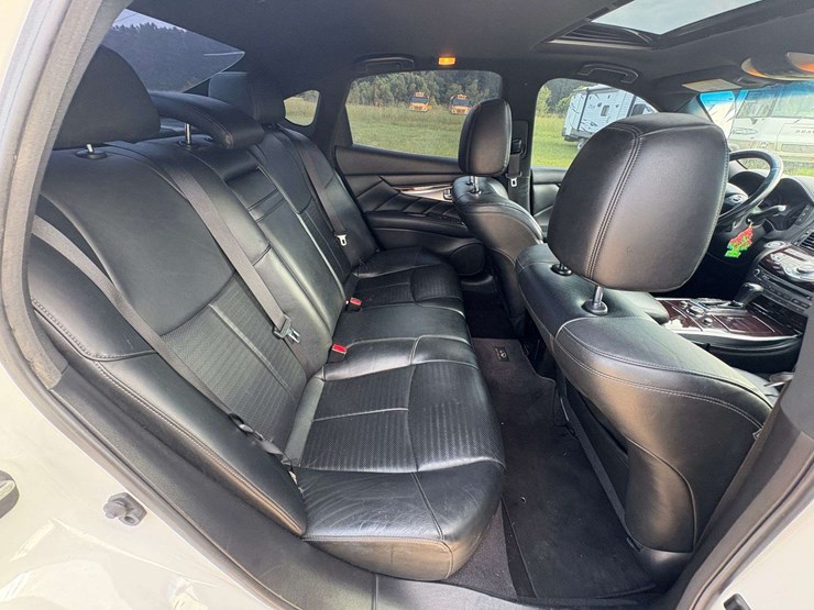 2013-infiniti-m37-4-door-sedan-(156,834-miles)-image-18