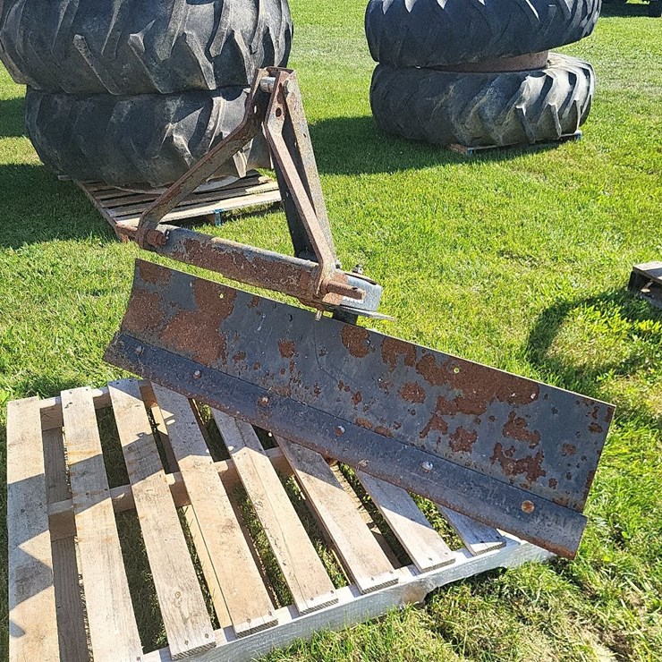 Bobcat 60" 3pt Hitch Grader Blade