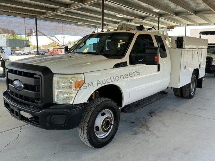 2015-ford-f350-image-4