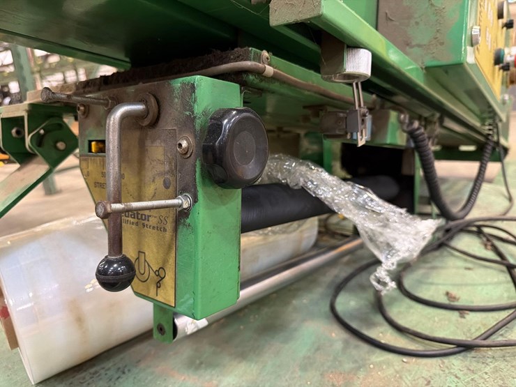 highlight-predator-simplified-stretch-wrapping-machine-image-8