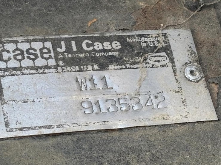 1983-case-w11-image-25