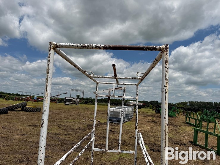 livestock-fitting-chute-image-17
